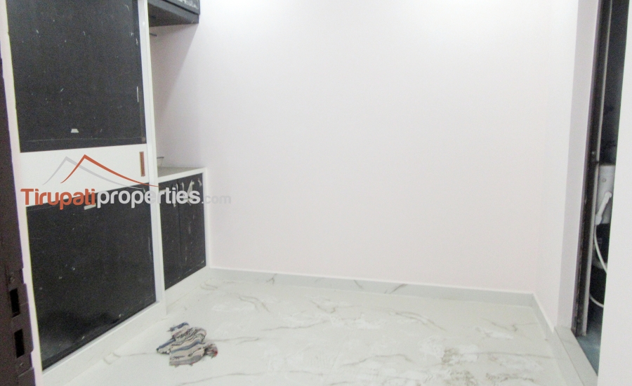 1465 Sft North Facing #SemiFurnished #3Bhk #FlatforSale Near NTR Cricket Stadium, #Tirupati